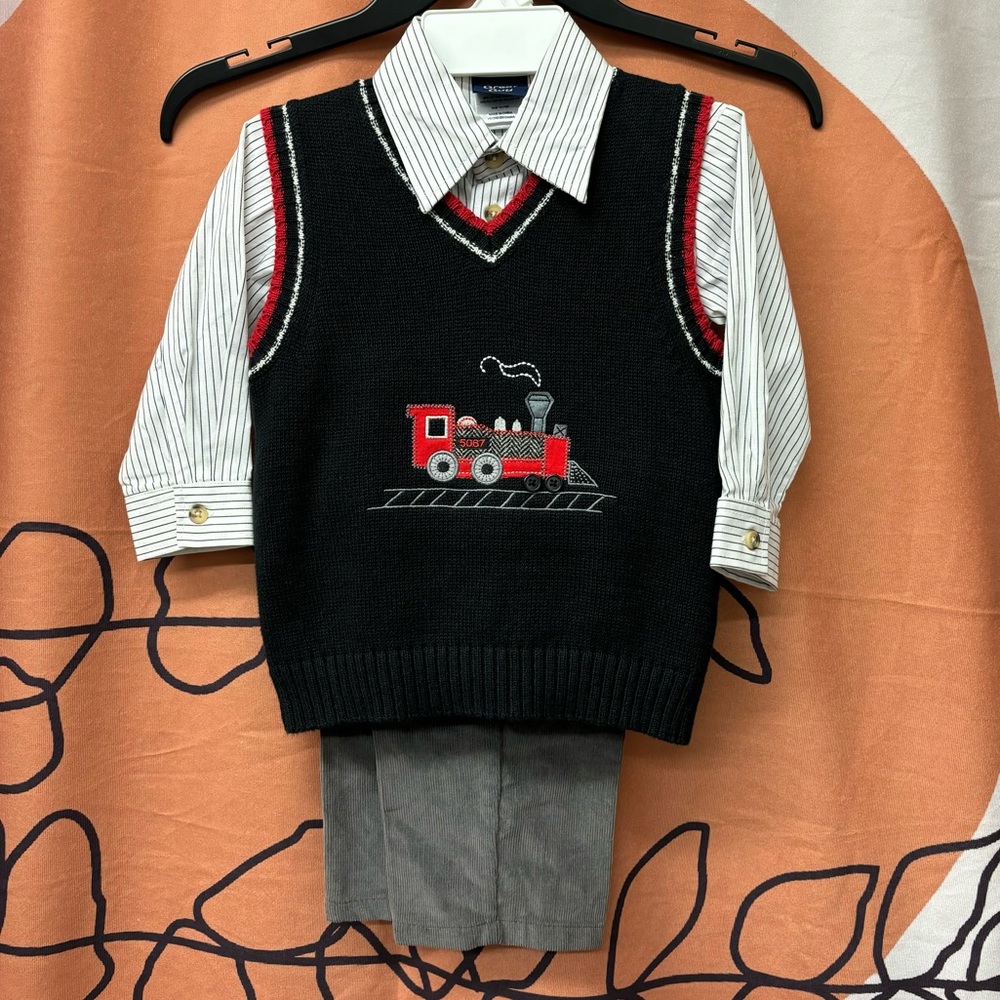 NWOT 3 piece toddler outfit, 2T